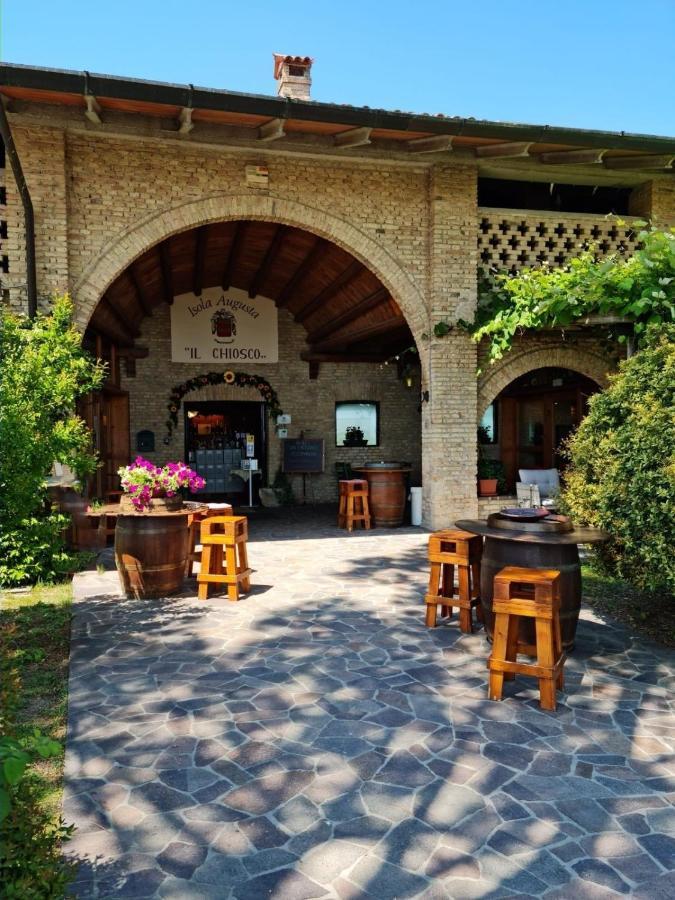 Agriturismo Isola Augusta Palazzolo dello Stella Luaran gambar