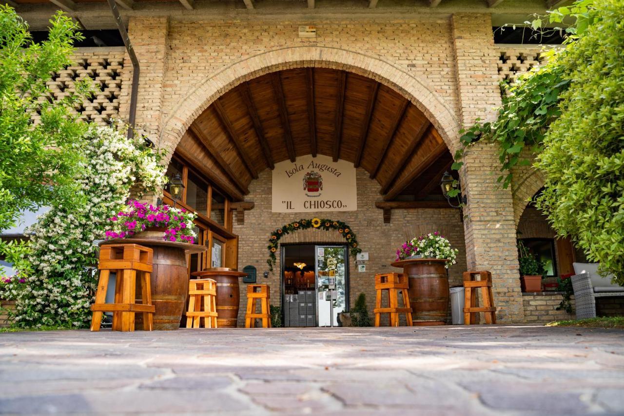Agriturismo Isola Augusta Palazzolo dello Stella Luaran gambar