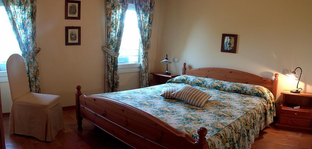 Agriturismo Isola Augusta Palazzolo dello Stella Bilik gambar