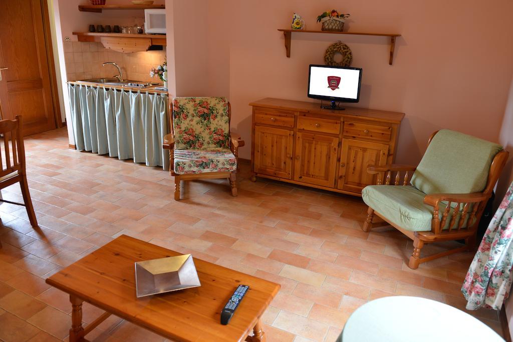 Agriturismo Isola Augusta Palazzolo dello Stella Bilik gambar