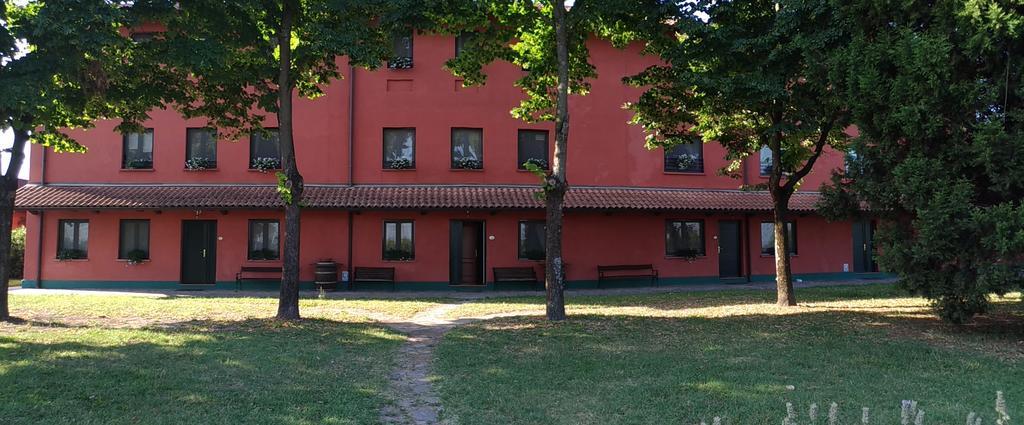 Agriturismo Isola Augusta Palazzolo dello Stella Luaran gambar