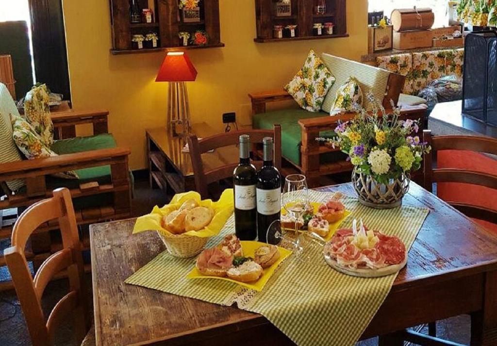 Agriturismo Isola Augusta Palazzolo dello Stella Luaran gambar